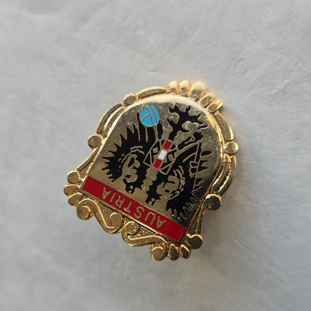 70's Austria Crest Lapel Pin Travel Souvenir Metal Brooch Pinback Button Vtg